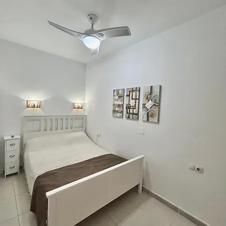 Διαμέρισμα Lovely Studio In Port Royal Complex K004